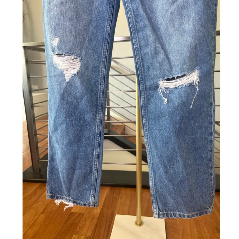 Reformation Cynthia High Rise Straight Jeans in Shasta Destroyed - Picture 3 of 12